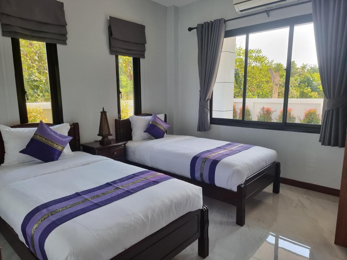 Villa Baan Dalah Buriram Extérieur photo